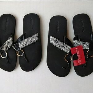 Aerosoles Womens Size 9/10 Sandals Flip Flop 2 pr